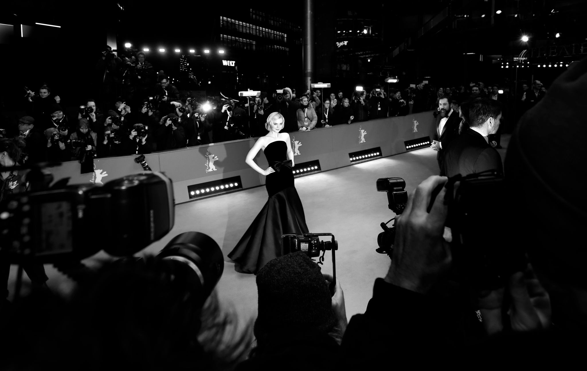 totallyelle-theroadsnottakenpremiere-264.jpg totallyelle-theroadsnottakenpremiere-264.jpg